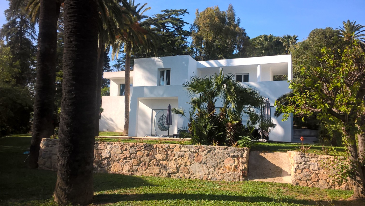 vente TOULONCAP BRUN Magnifique villa Californienne IBOX