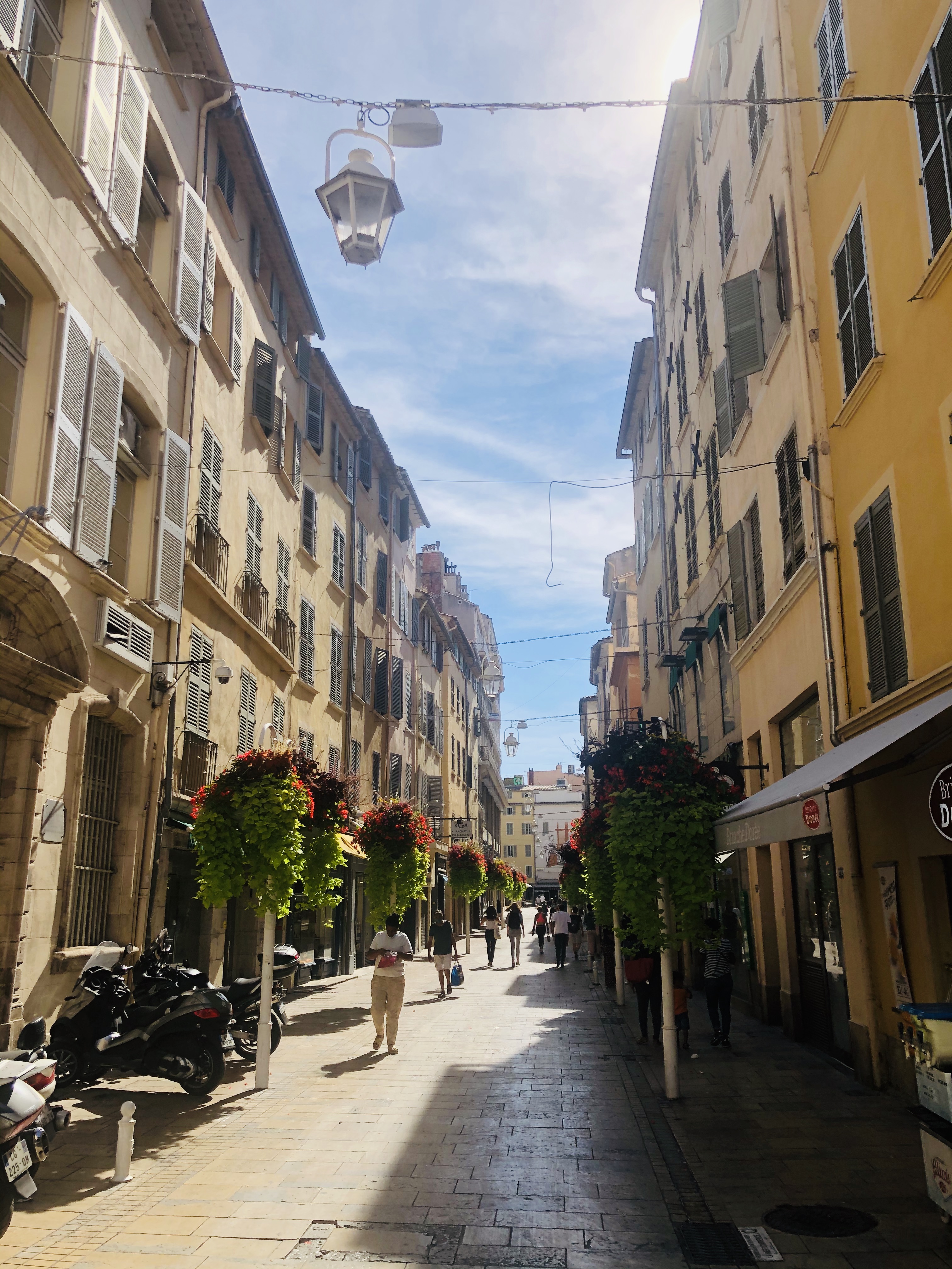 vente IMMEUBLE TOULON CENTRE VILLE 6 APPARTEMENTS + LOCAL IBOX